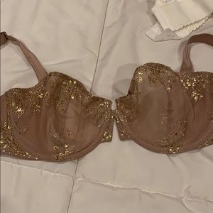 Victoria’s Secret 34DD champagne and gold